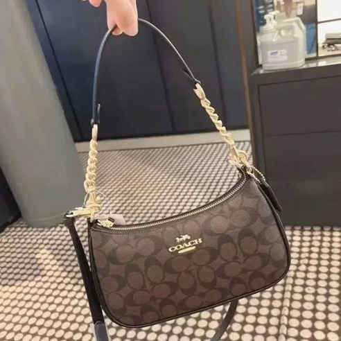 코치 CA548 테리 숄더백 시그니처 캔버스 - 숄더백 | 쿠팡 상세 이미지 4